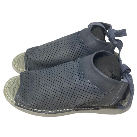 NEW Softinos By FLY London Women's Size 5 Leather Tie-Back Sandals Navy 36EU NIB - Picture 6 of 9